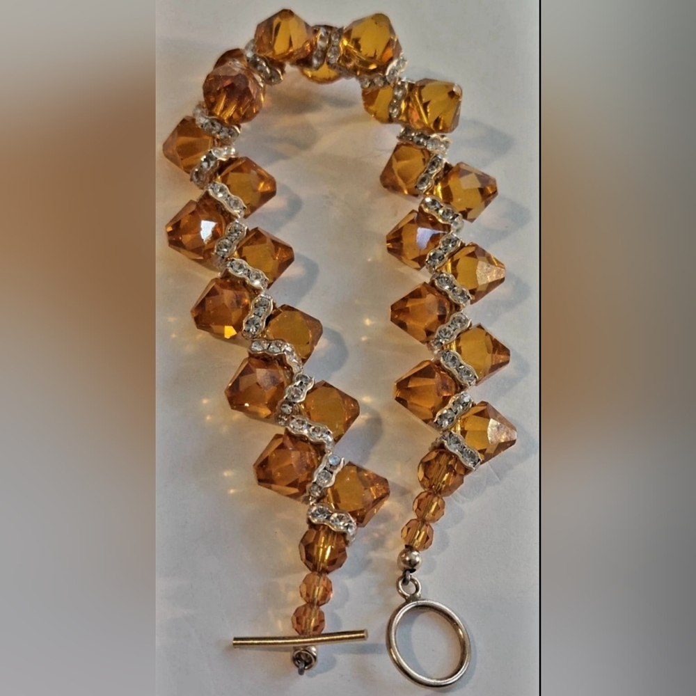 rolled gold topaz color crystal bracelet 7.5"